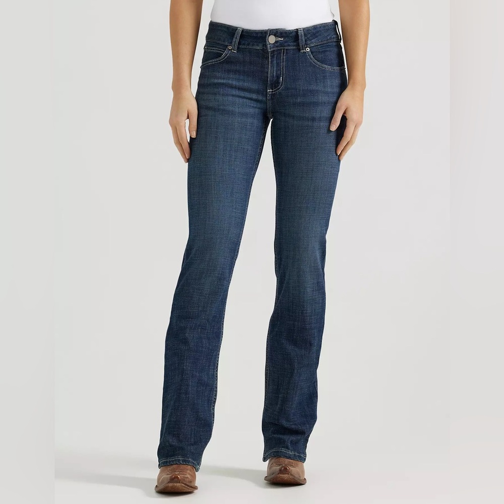 Wrangler Essential Bootcut Jeans